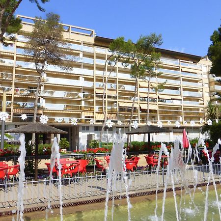 Rentalmar Park Suites Salou Buitenkant foto